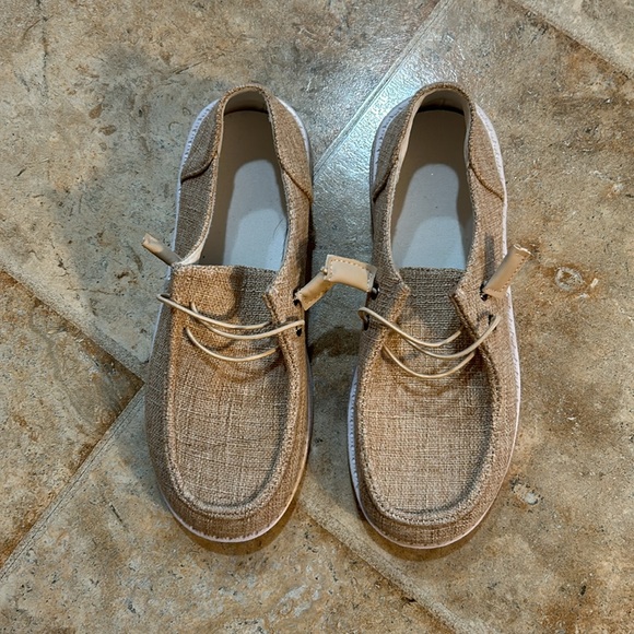 SLIP-ON SHOES (NWOT) - Picture 2 of 8